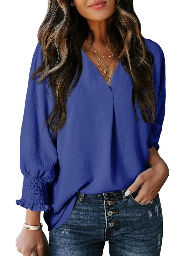 Limited time sale 🔥Womens Casual 3/4 Sleeve V Neck Loose Fit Basic Tees(BUY 3 FREE SHIPPING)