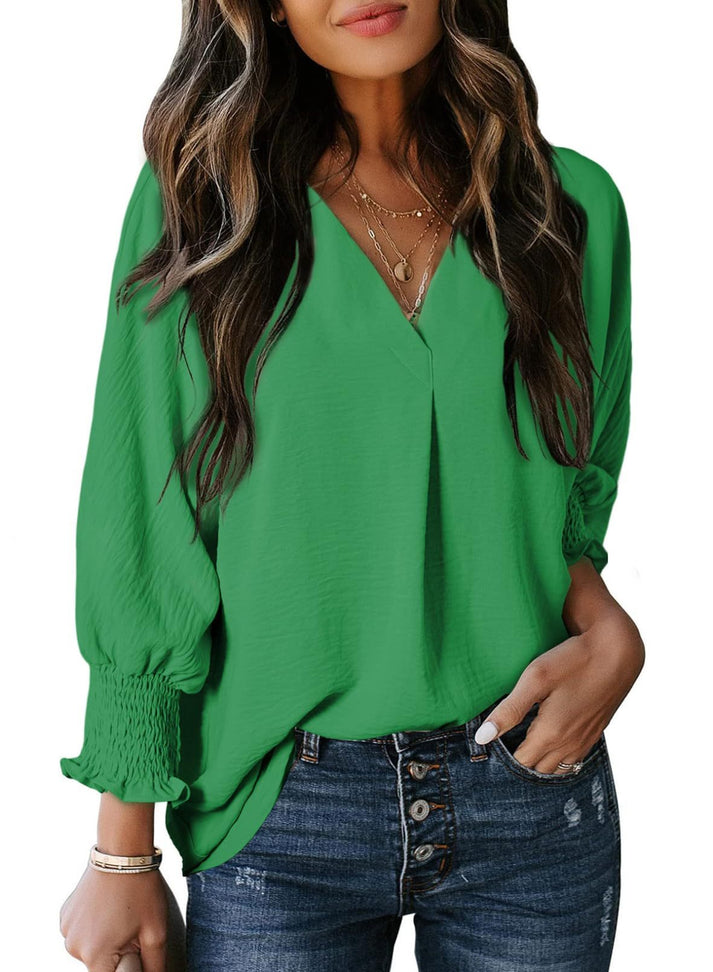 Limited time sale 🔥Womens Casual 3/4 Sleeve V Neck Loose Fit Basic Tees(BUY 3 FREE SHIPPING)