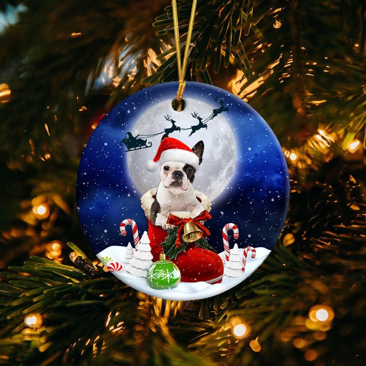 Ornement Rond En Céramique Boston Terrier dans la botte du Père Noël 