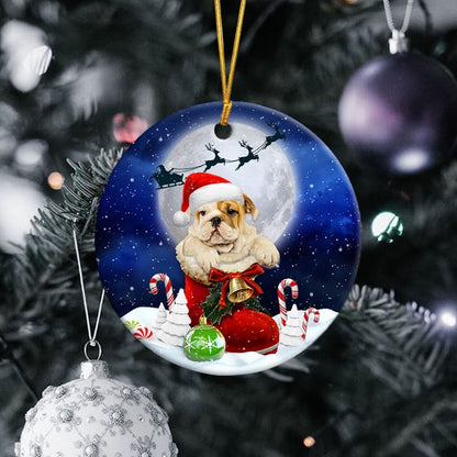 Ornement Rond En Céramique Bouledogue dans la botte du Père Noël 