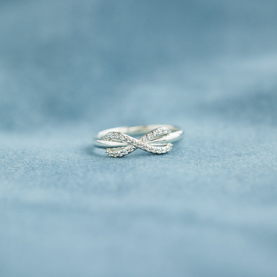 I'LL BE THERE INFINITY PAVÉ RING