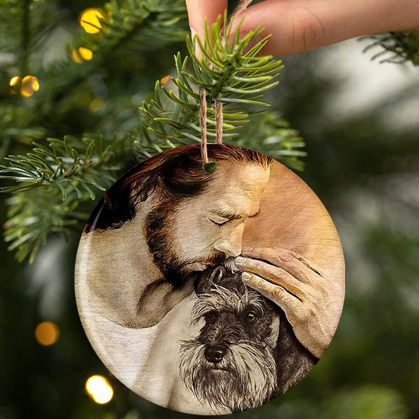 Schnauzer mit Jesus-Porzellan/Keramik-Ornament 