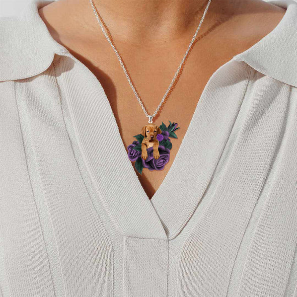 Collier en acier inoxydable Vizsla In Purple Rose