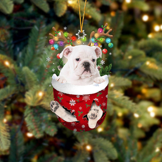 Bouledogue anglais BLANC dans la poche de neige Ornement de Noël 