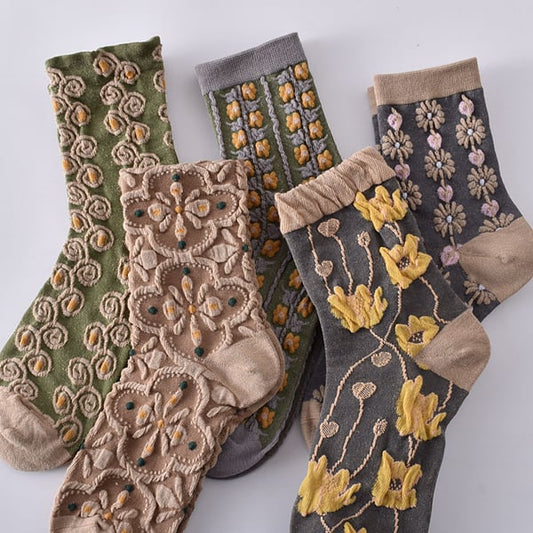 Black Friday Sale 50 % RABATT – 5 Paar Baumwollsocken mit geprägtem Blumenmuster für Damen