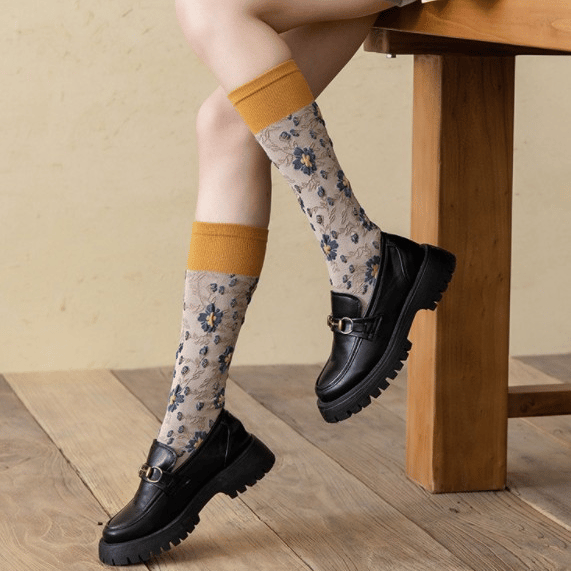 Black Friday Sale 50% de réduction-4 paires de chaussettes longues en coton à fleurs pour femmes